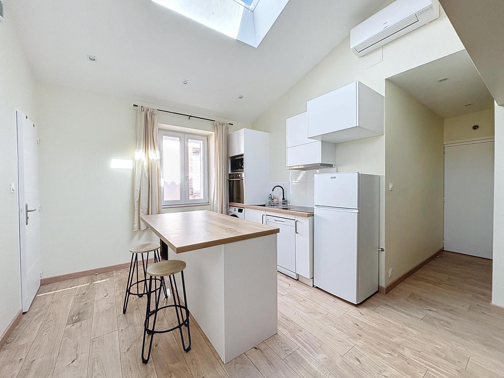 Duplex Vieux Port - Hyper Central & Climatisation - Les Freres De La Loc' Марсилия Екстериор снимка